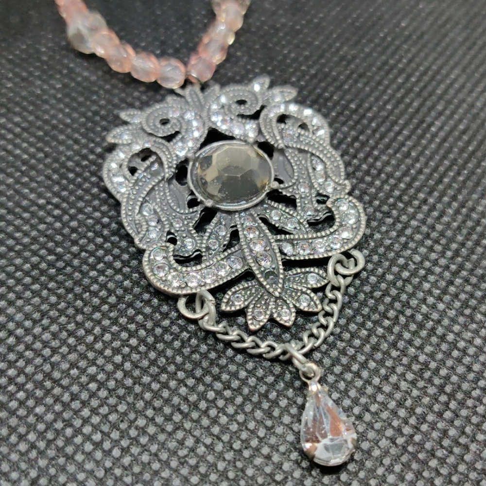 Old-fashioned Necklace